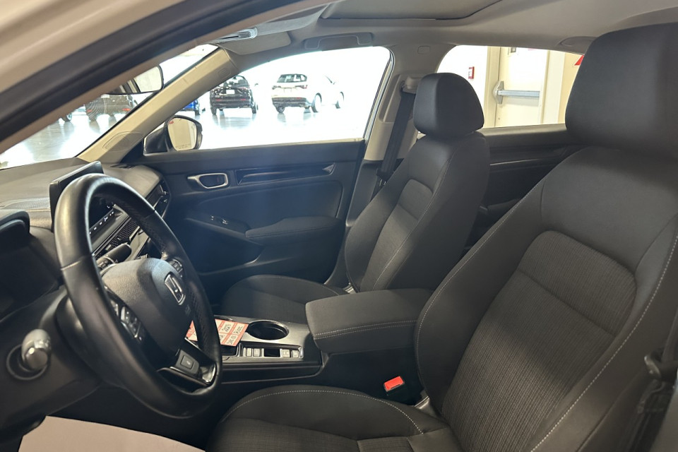 2023 Honda Civic - Image 12
