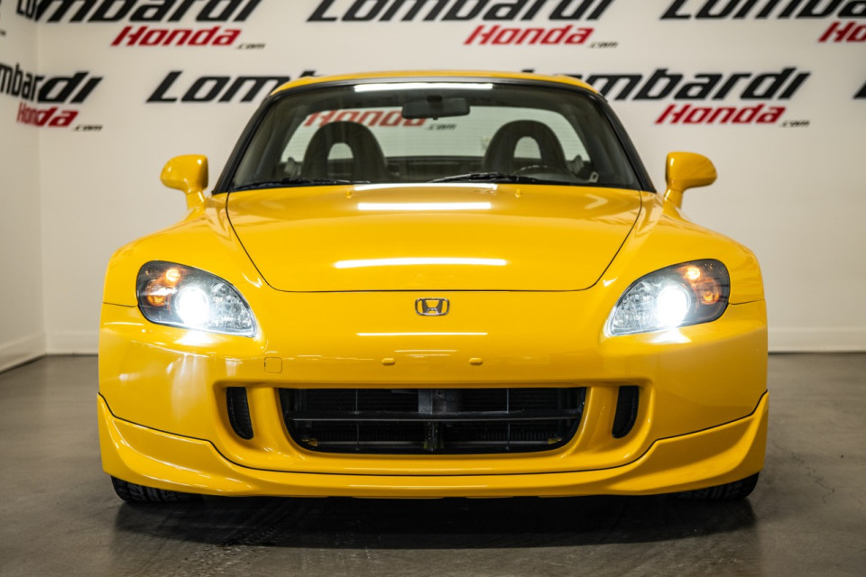 2005 Honda S2000 - Image 2