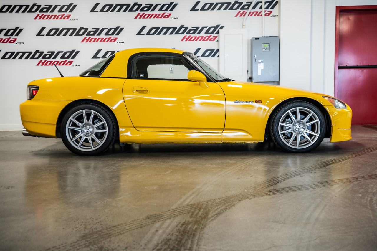 2005 Honda S2000 - Image 8