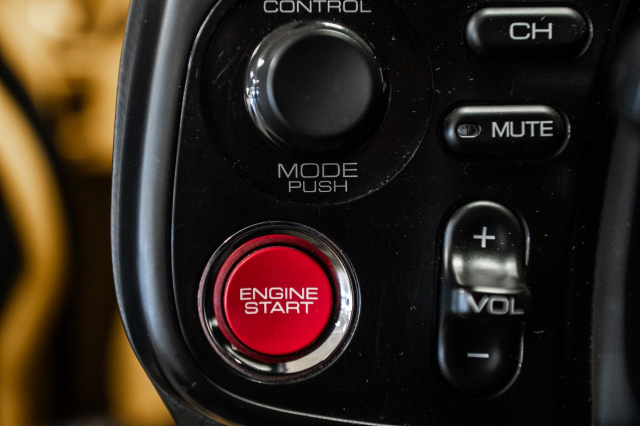 2005 Honda S2000 - Image 14