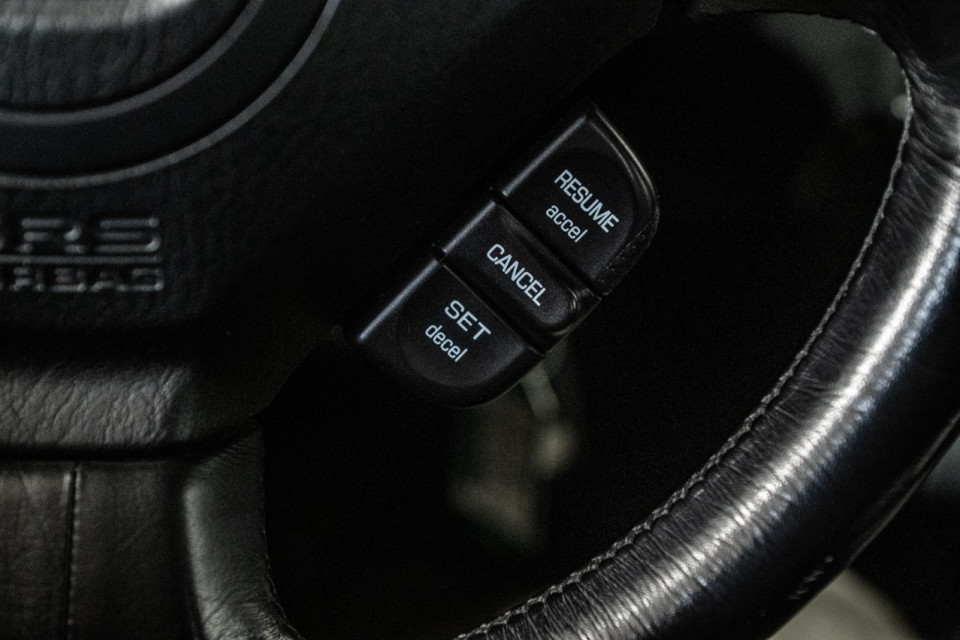 2005 Honda S2000 - Image 16