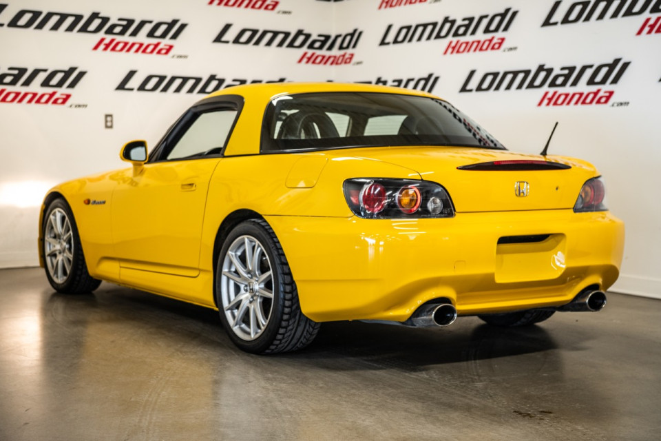 2005 Honda S2000 - Image 23