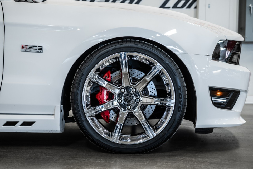 2011 Ford Mustang - Image 4