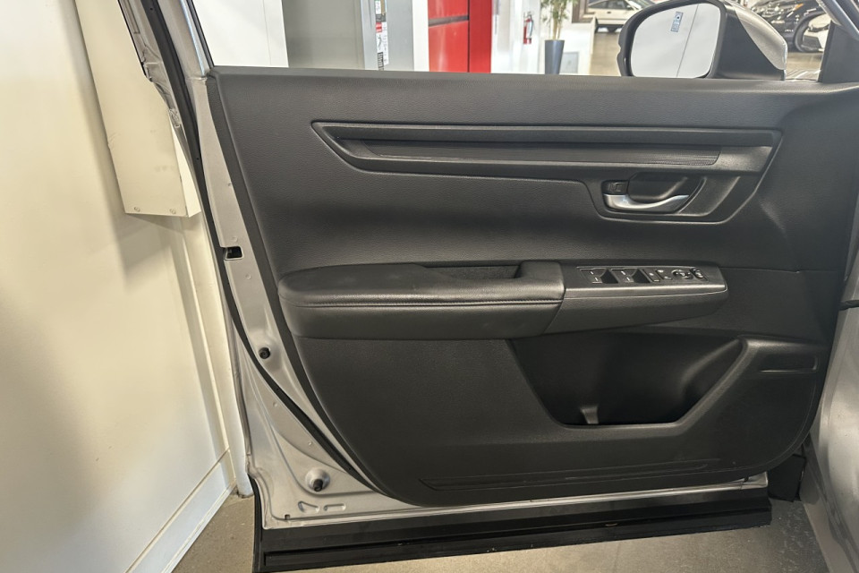 2024 Honda CR-V - Image 11