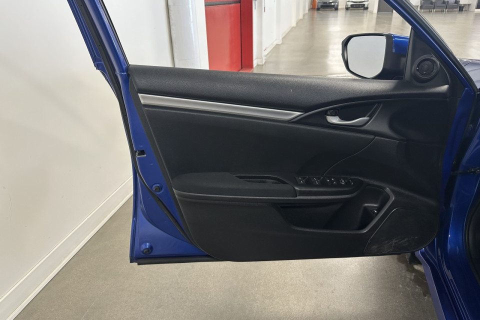 2021 Honda Civic - Image 11