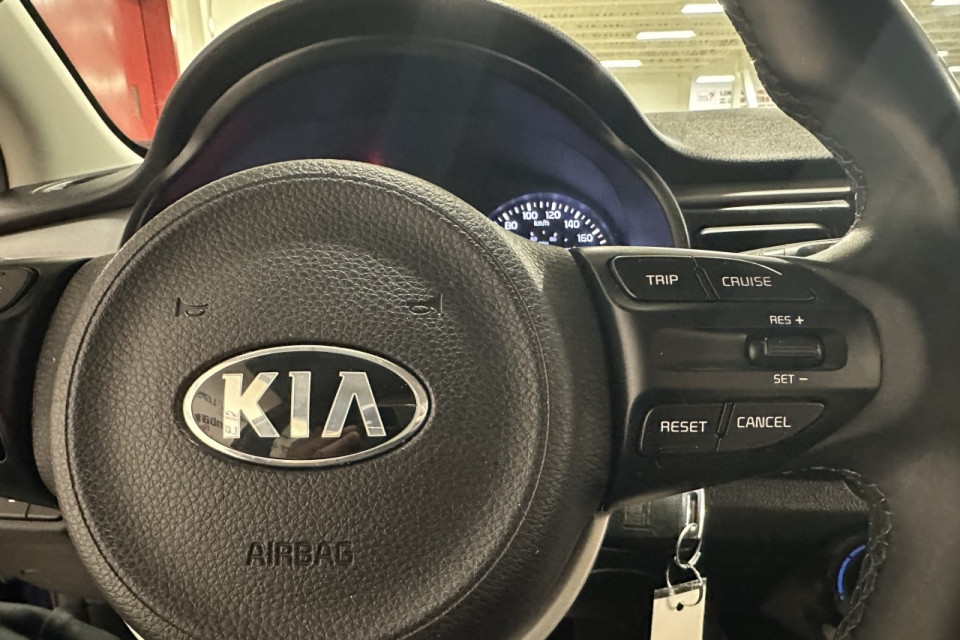 2018 Kia Rio - Image 14