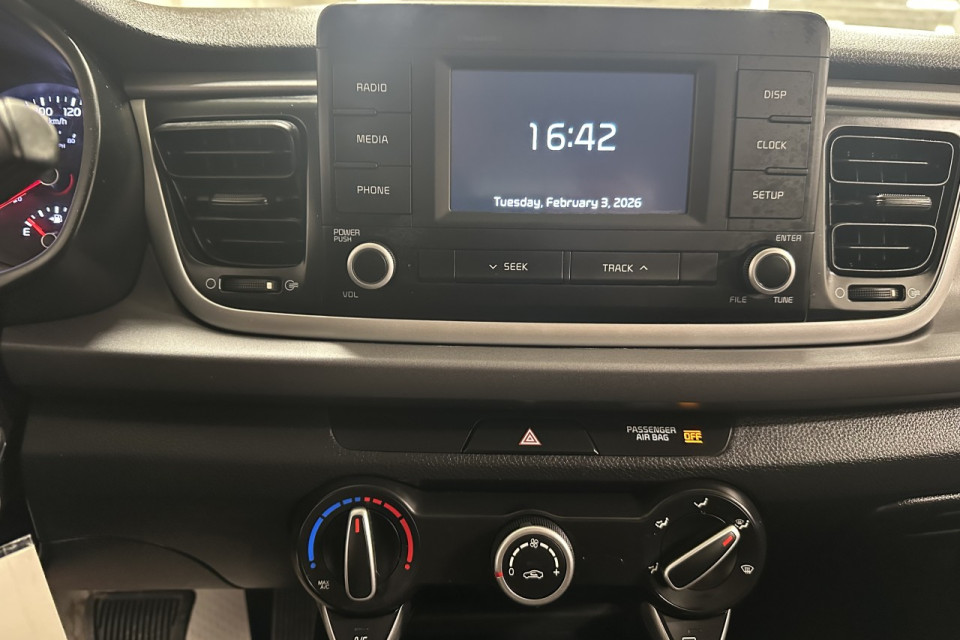 2018 Kia Rio - Image 15