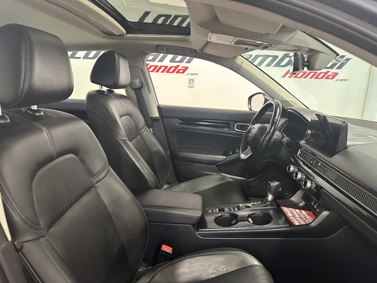 2023 Honda Civic - Image 22