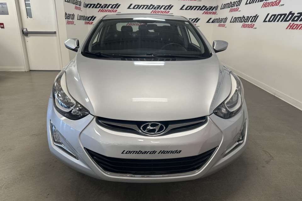 2015 Hyundai Elantra - Image 3