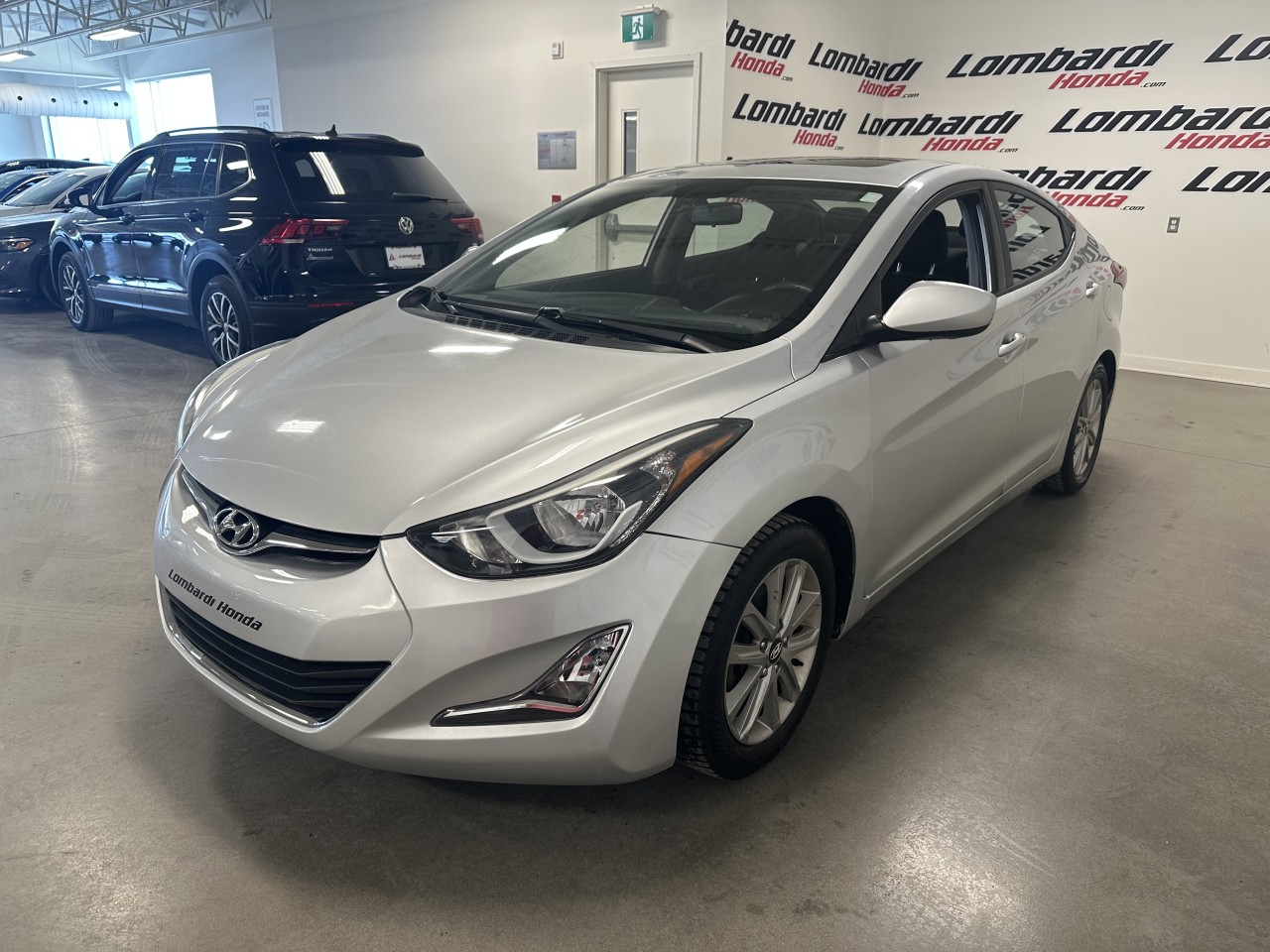 2015 Hyundai Elantra - Image 4