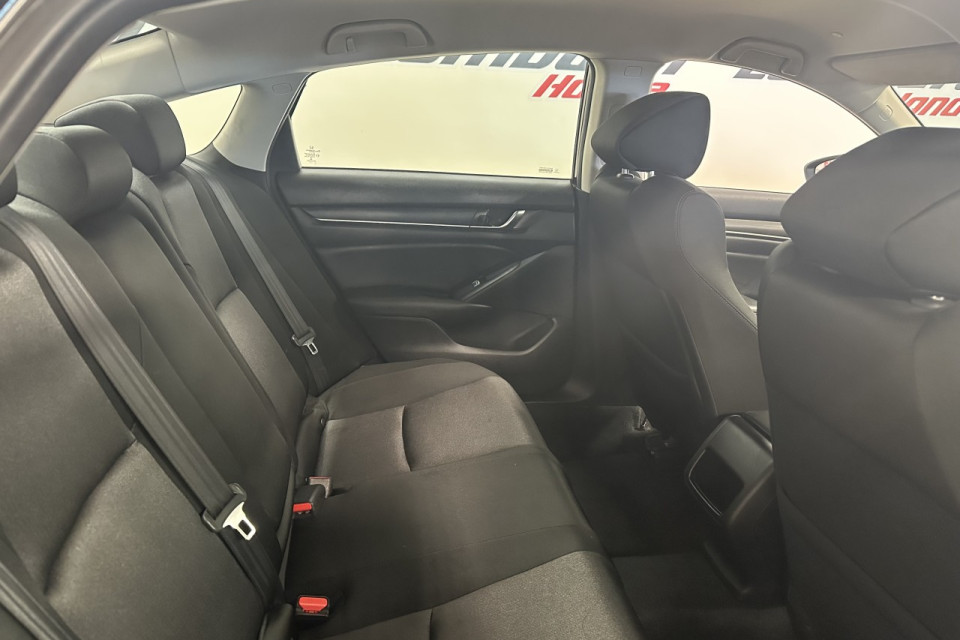 2019 Honda Accord - Image 23