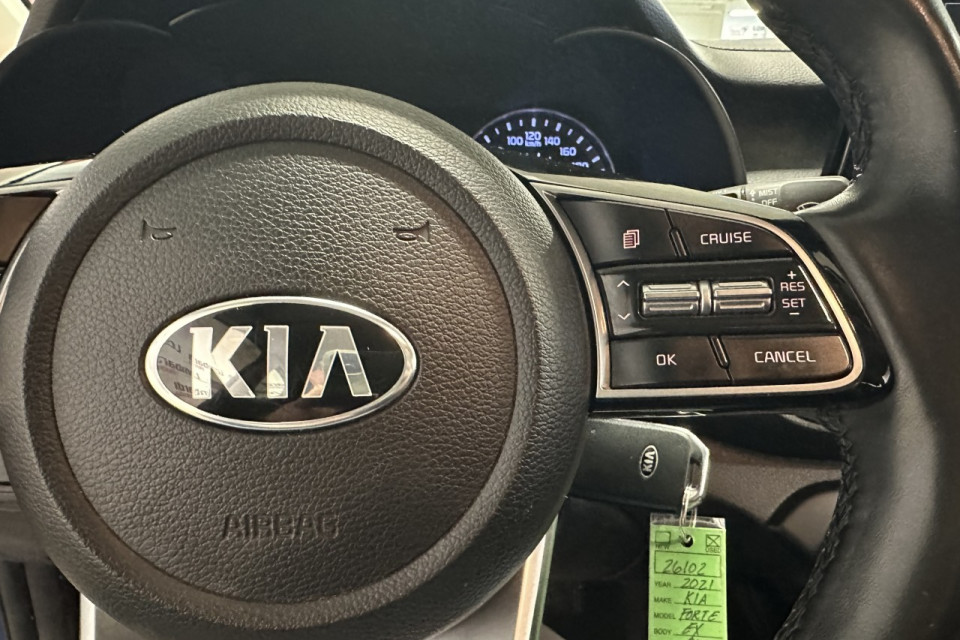 2021 Kia Forte - Image 15