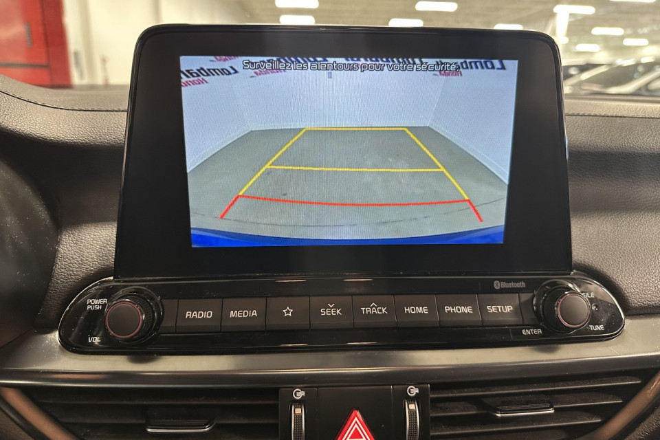 2021 Kia Forte - Image 16