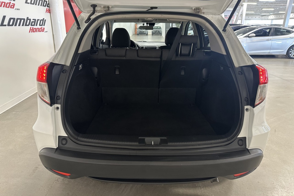 2021 Honda HR-V - Image 17