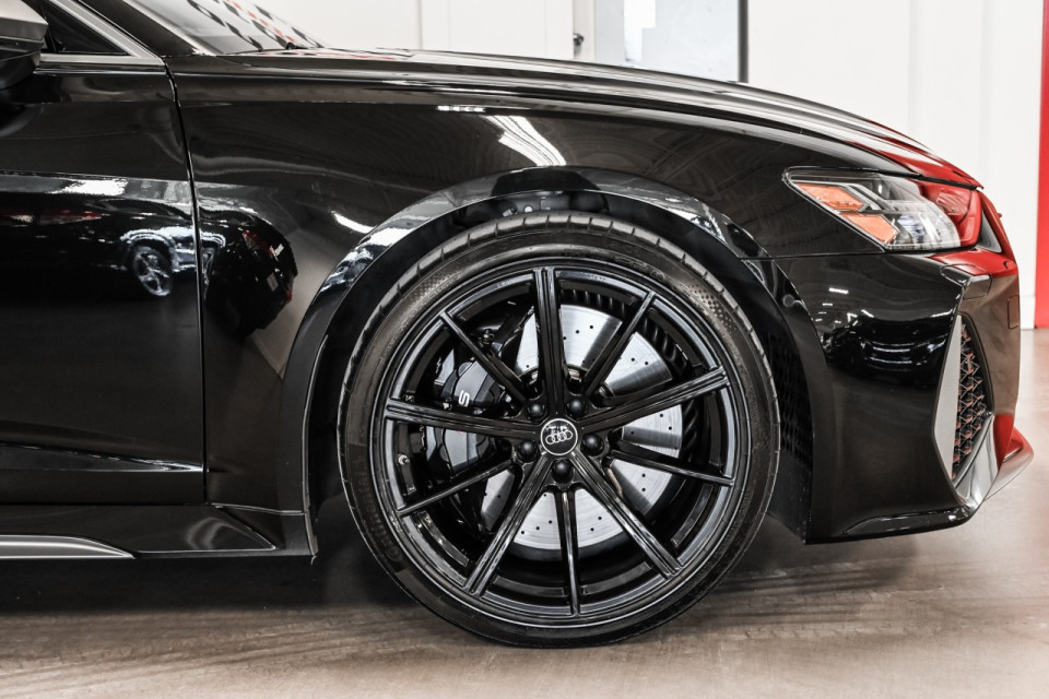 2024 Audi RS6 - Image 4