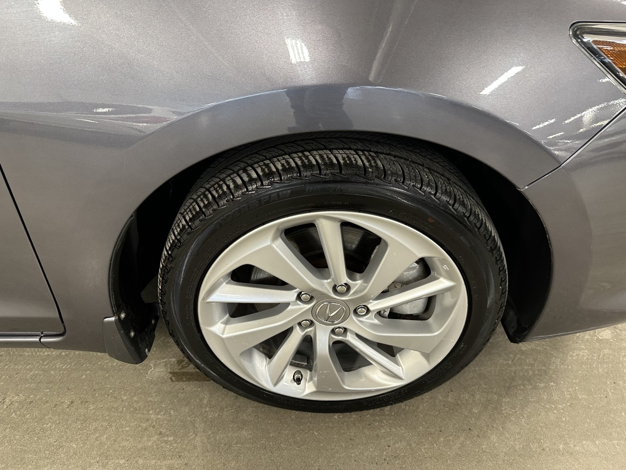 2017 Acura ILX - Image 17