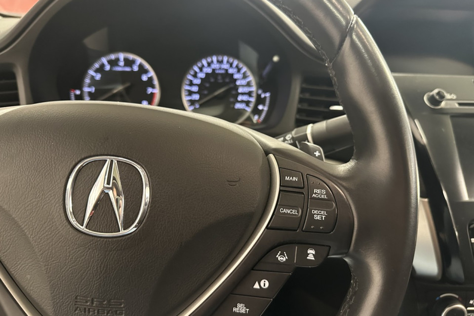 2017 Acura ILX - Image 19