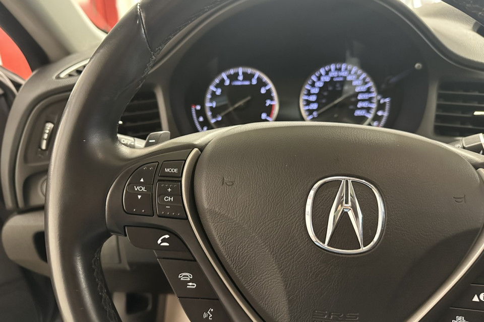 2017 Acura ILX - Image 18