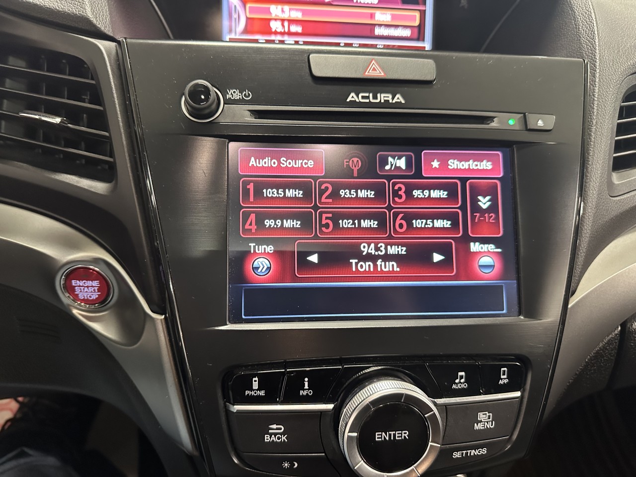 2017 Acura ILX - Image 20