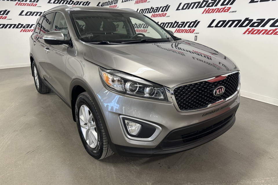 2017 Kia Sorento - Image 1