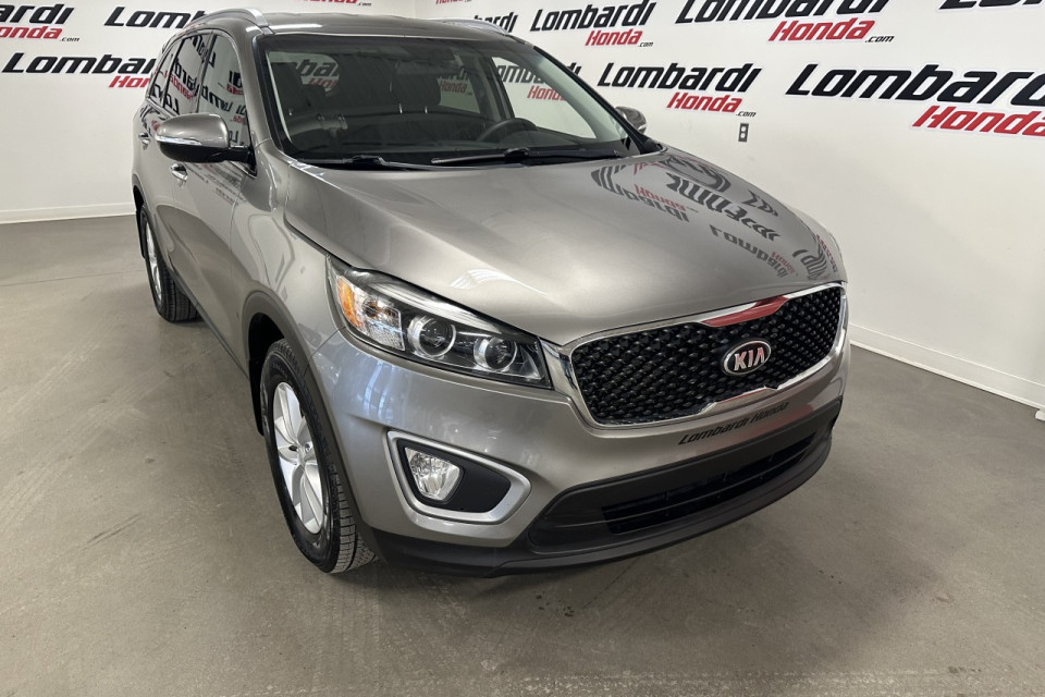 2017 Kia Sorento - Image 5