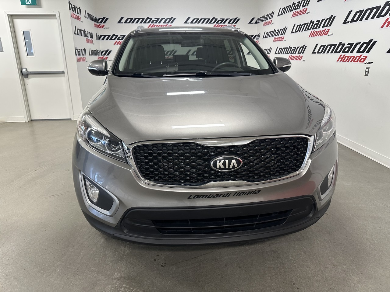 2017 Kia Sorento - Image 3
