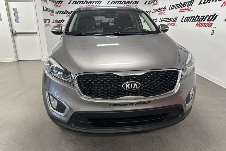 2017 Kia Sorento - Image 3