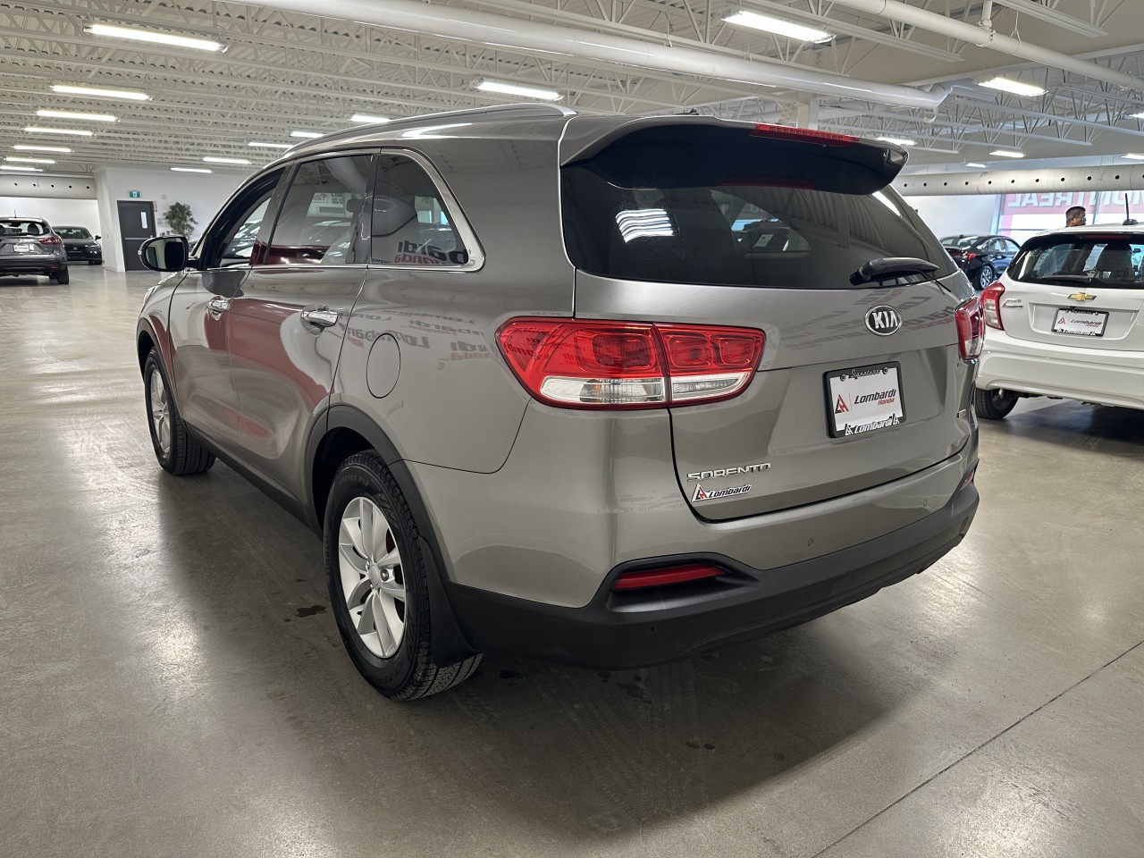 2017 Kia Sorento - Image 11