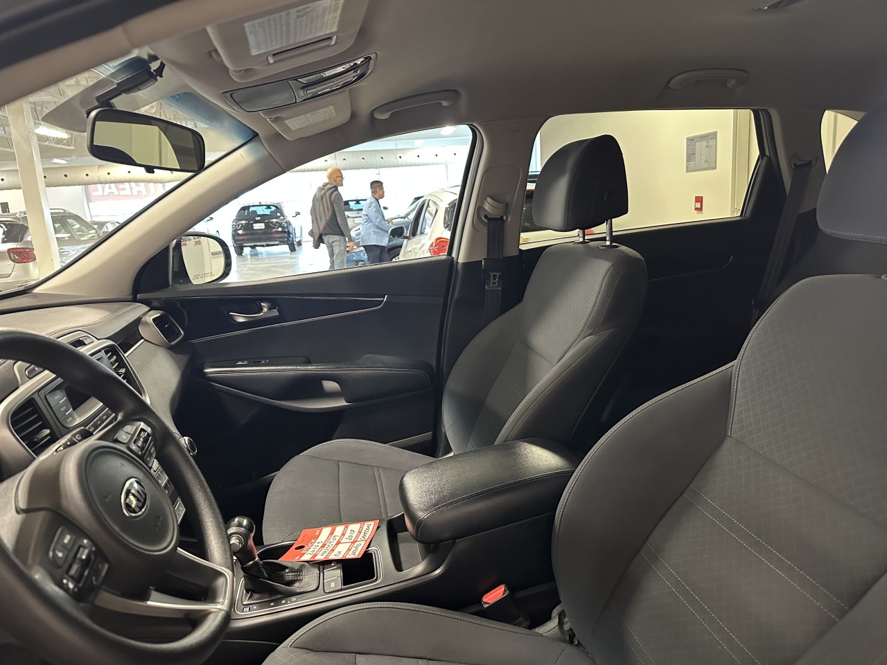 2017 Kia Sorento - Image 13