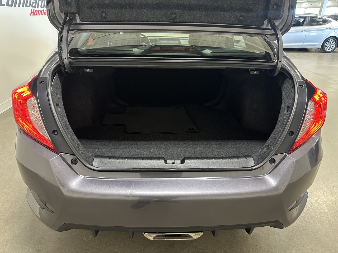 2021 Honda Civic - Image 17