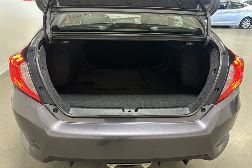 2021 Honda Civic - Image 17