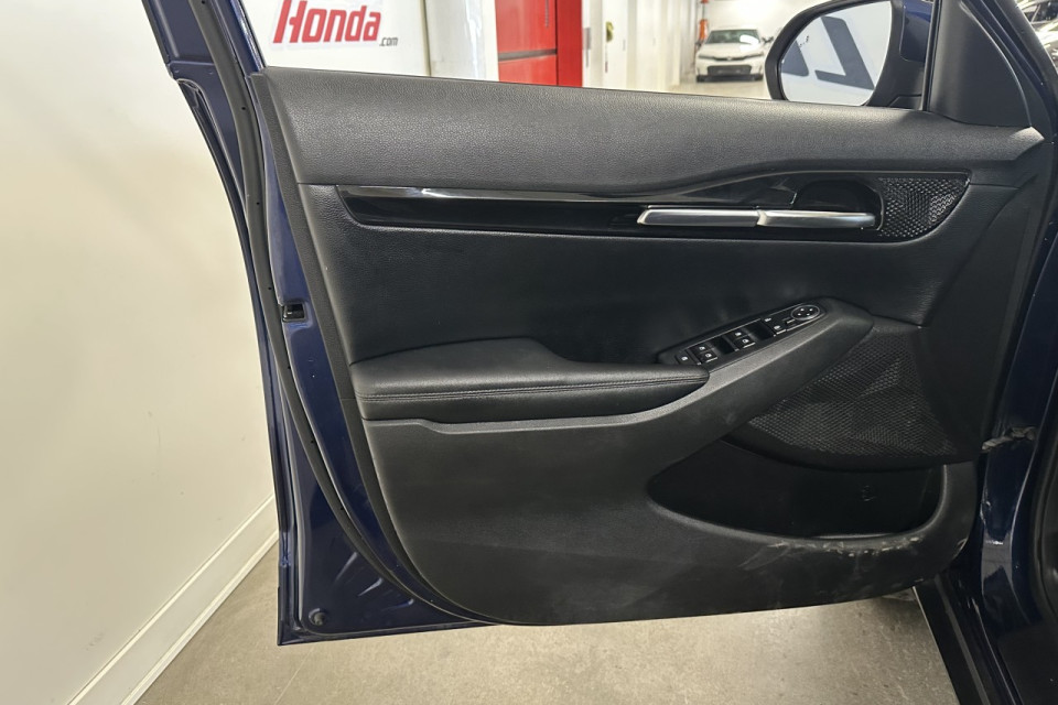 2021 Kia Seltos - Image 12