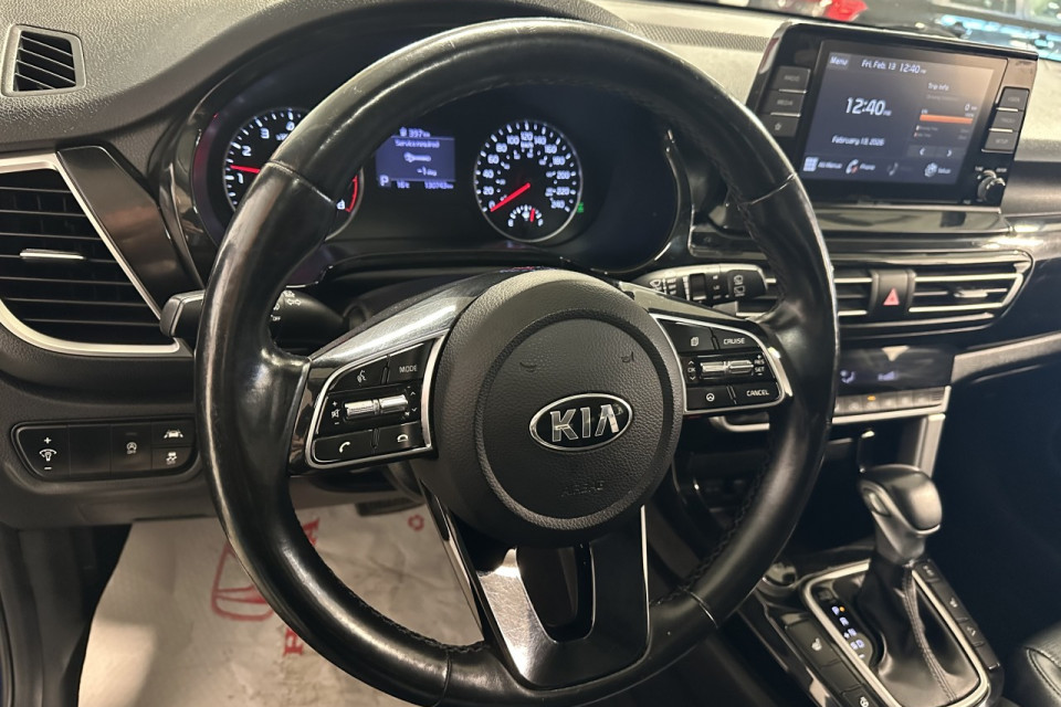 2021 Kia Seltos - Image 18