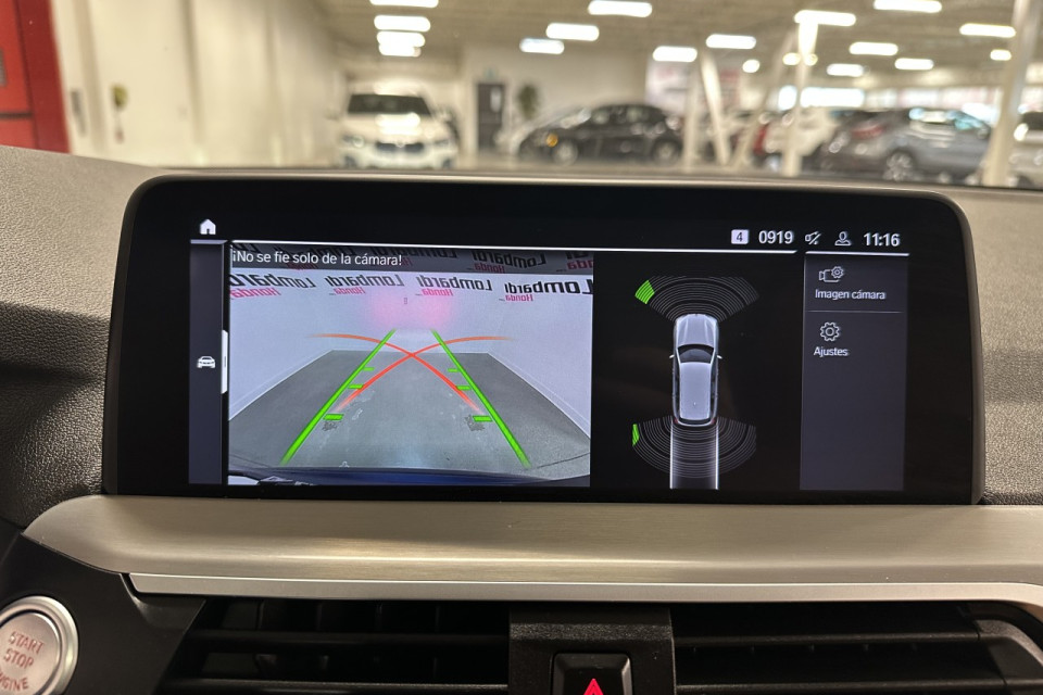 2021 BMW X3 - Image 16