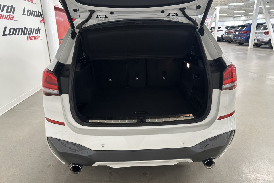 2020 BMW X1 - Image 21