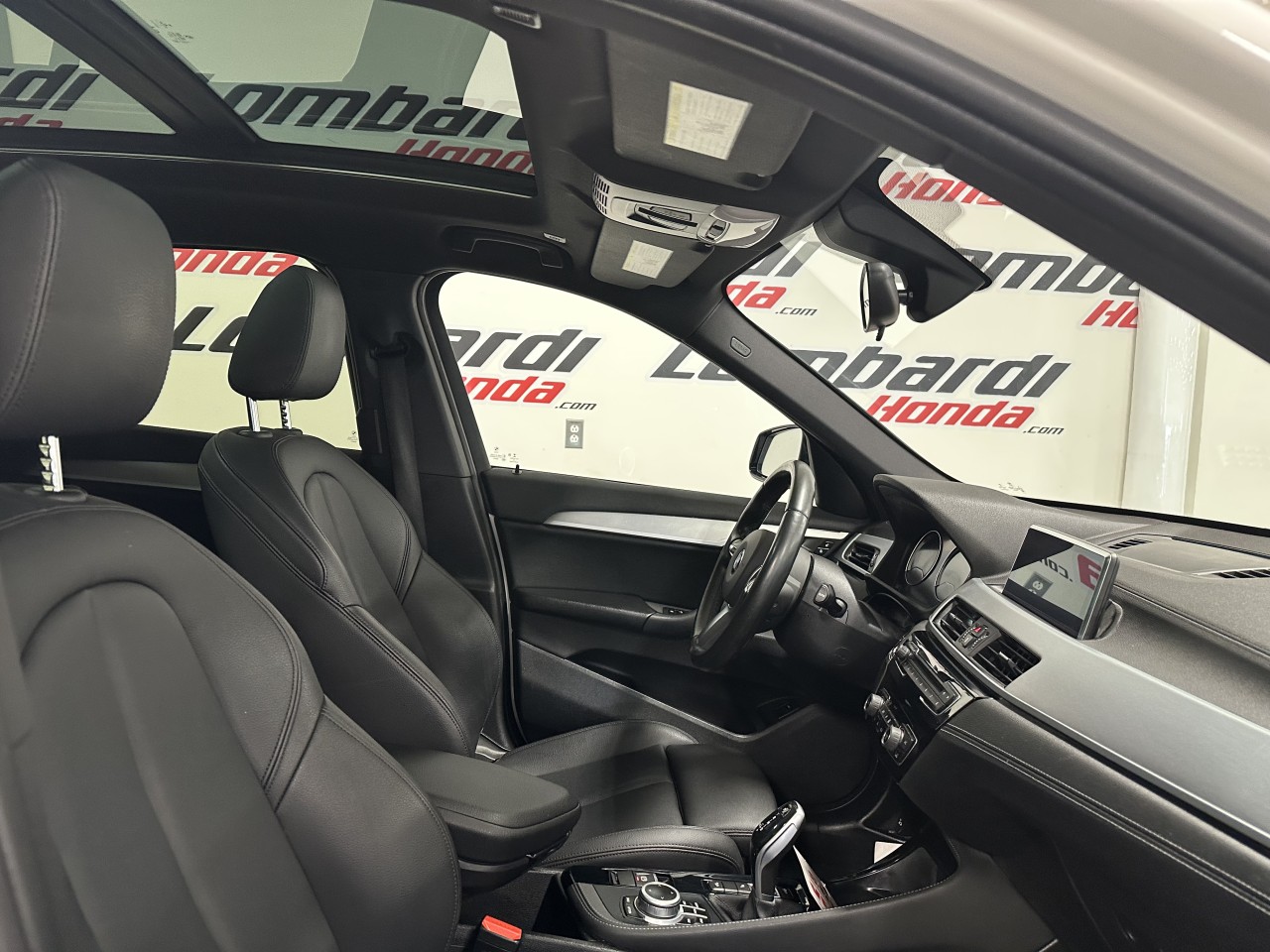 2020 BMW X1 - Image 22