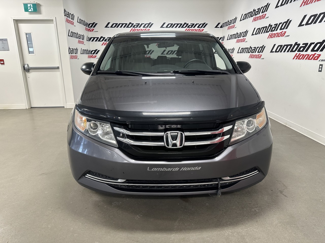 2017 Honda Odyssey - Image 3