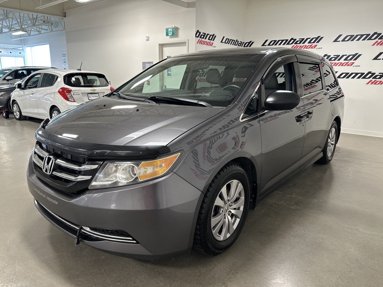 2017 Honda Odyssey - Image 4