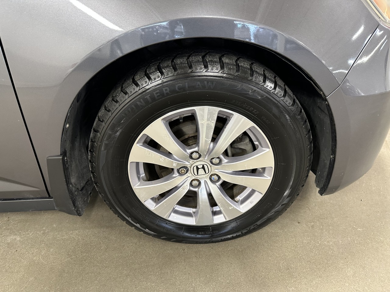 2017 Honda Odyssey - Image 5