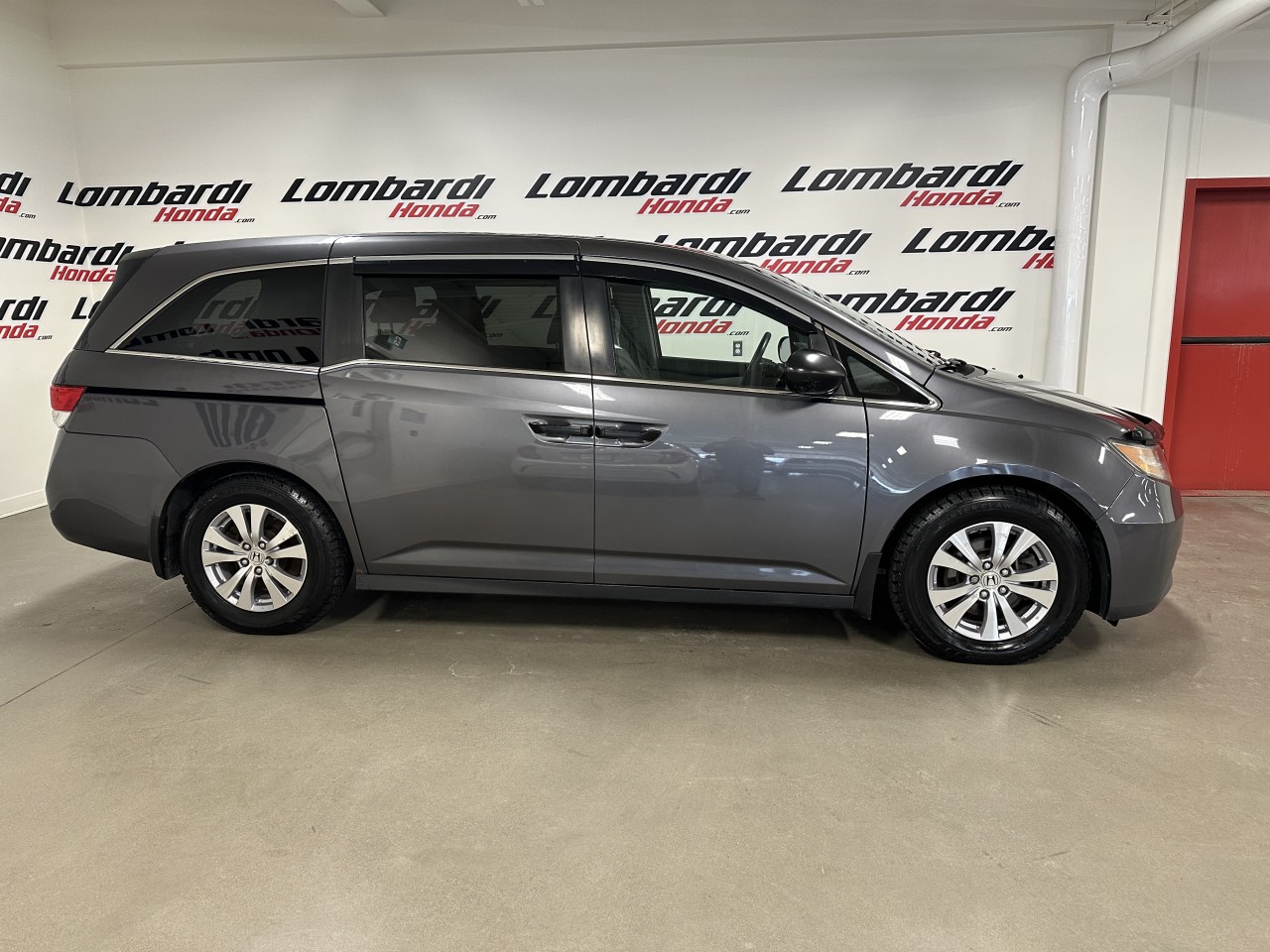 2017 Honda Odyssey - Image 6