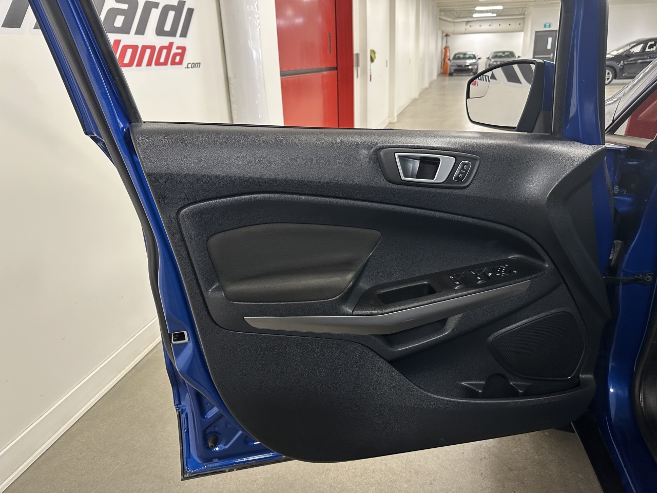 2018 Ford EcoSport - Image 11