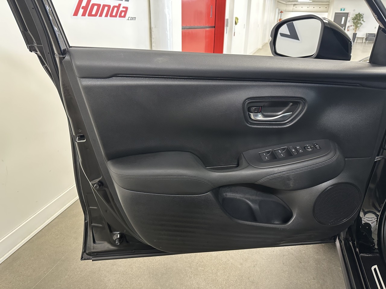 2024 Honda HR-V - Image 11