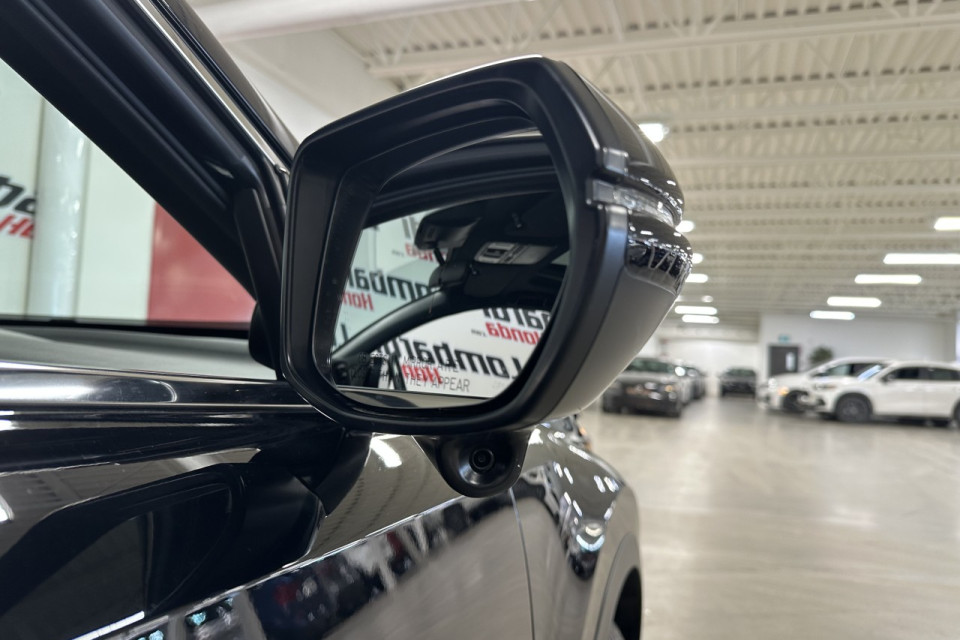 2022 Honda CR-V - Image 18