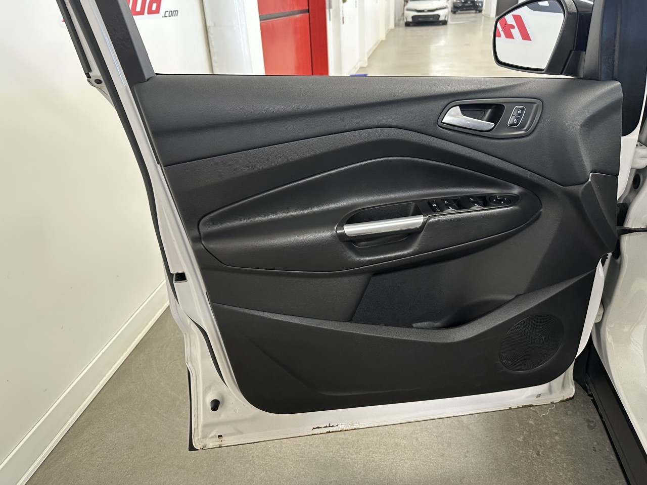 2018 Ford Escape - Image 12