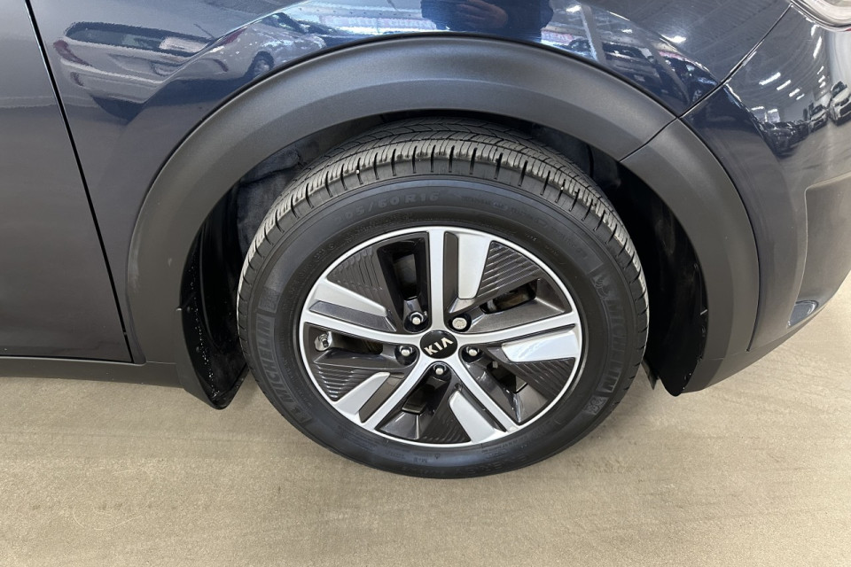 2017 Kia Niro - Image 5