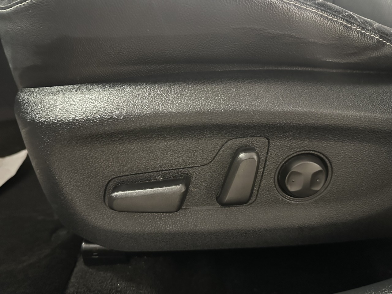 2017 Kia Niro - Image 12