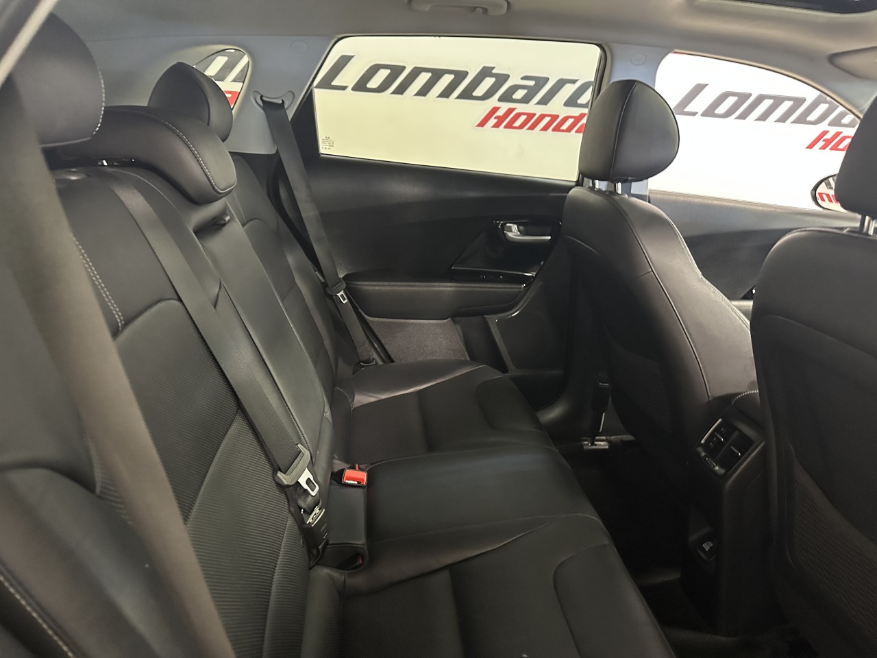 2017 Kia Niro - Image 27