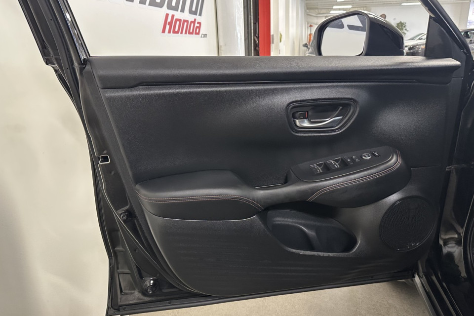 2024 Honda HR-V - Image 10