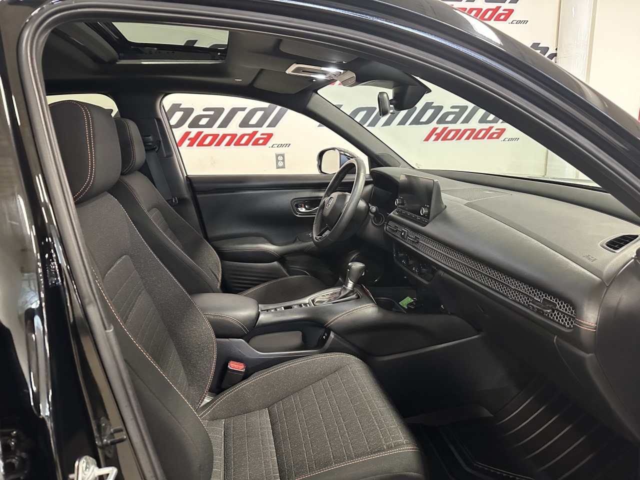 2024 Honda HR-V - Image 21