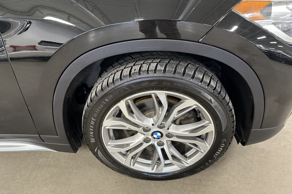 2017 BMW X1 - Image 6